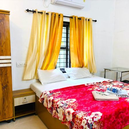 Paddy N Canal Homestay Alappuzha Exteriör bild