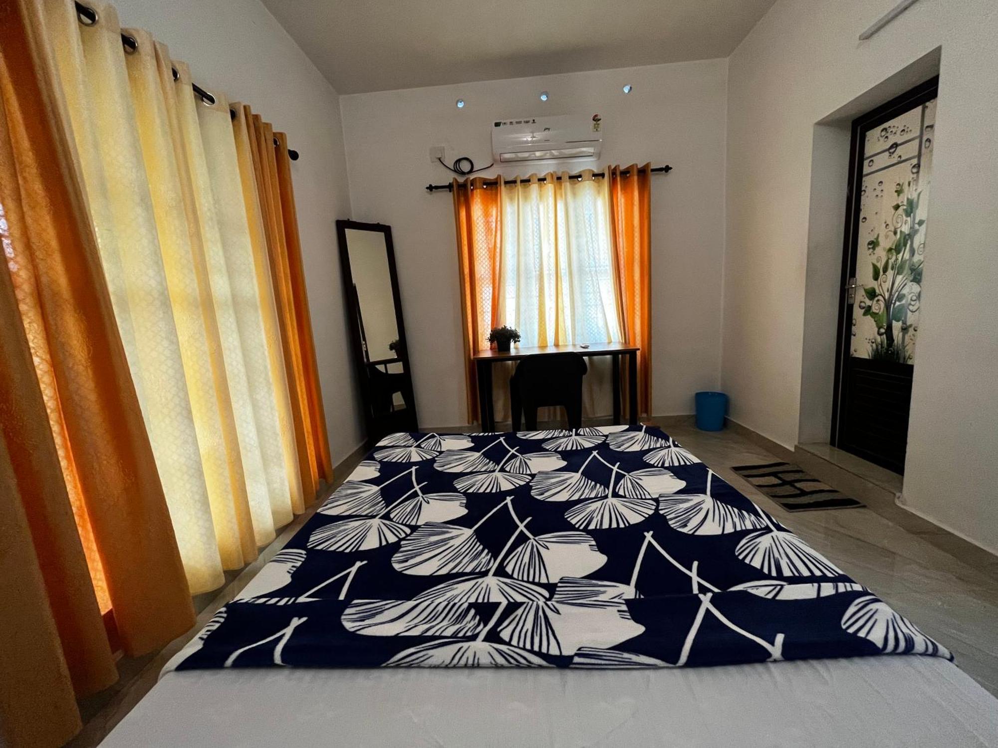 Paddy N Canal Homestay Alappuzha Exteriör bild