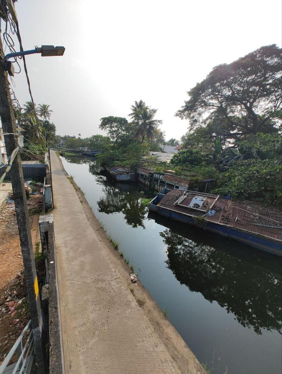 Paddy N Canal Homestay Alappuzha Exteriör bild
