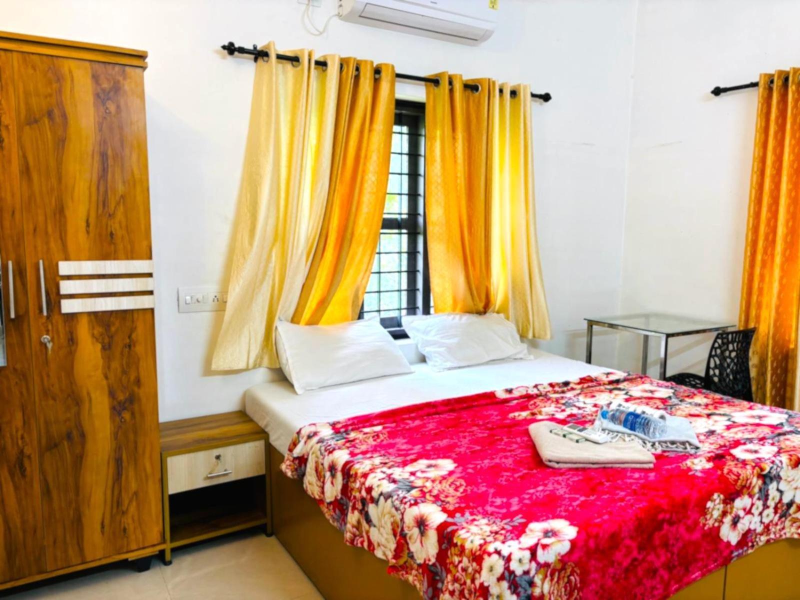 Paddy N Canal Homestay Alappuzha Exteriör bild